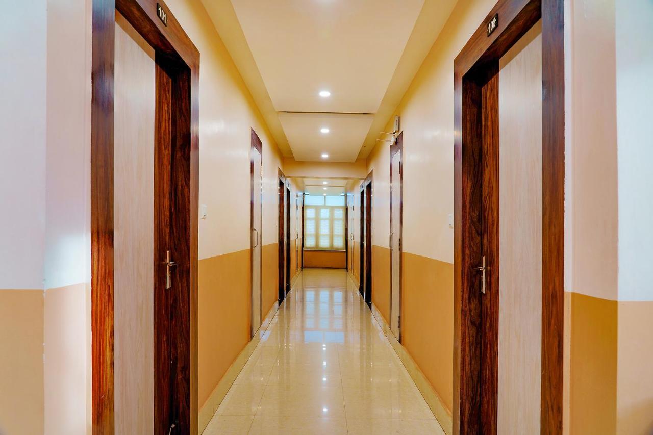 Kanchan Plaza Bhubaneswar Bagian luar foto